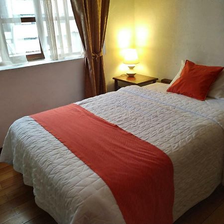 Aleida'S Hostal Puembo Zewnętrze zdjęcie