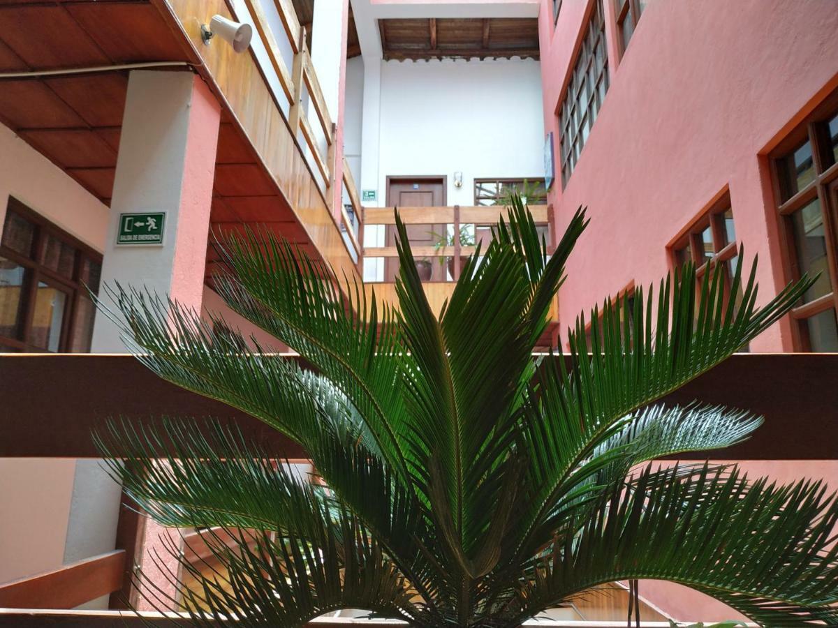 Aleida'S Hostal Puembo Zewnętrze zdjęcie