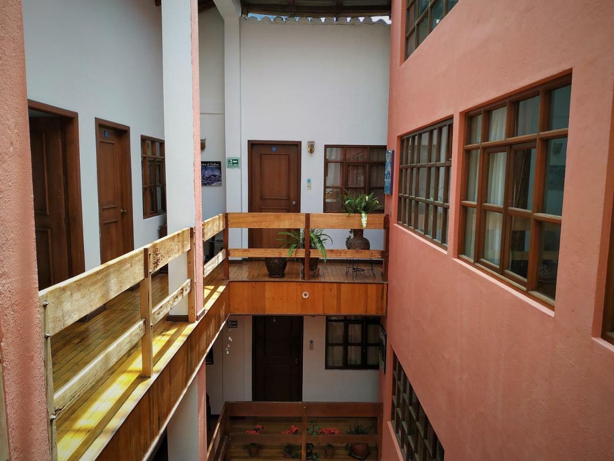Aleida'S Hostal Puembo Zewnętrze zdjęcie
