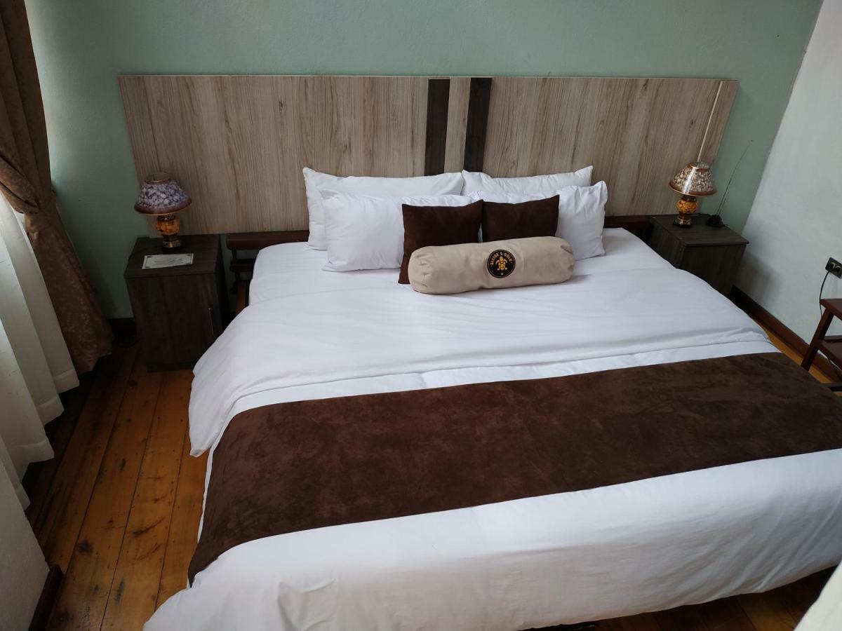Aleida'S Hostal Puembo Zewnętrze zdjęcie