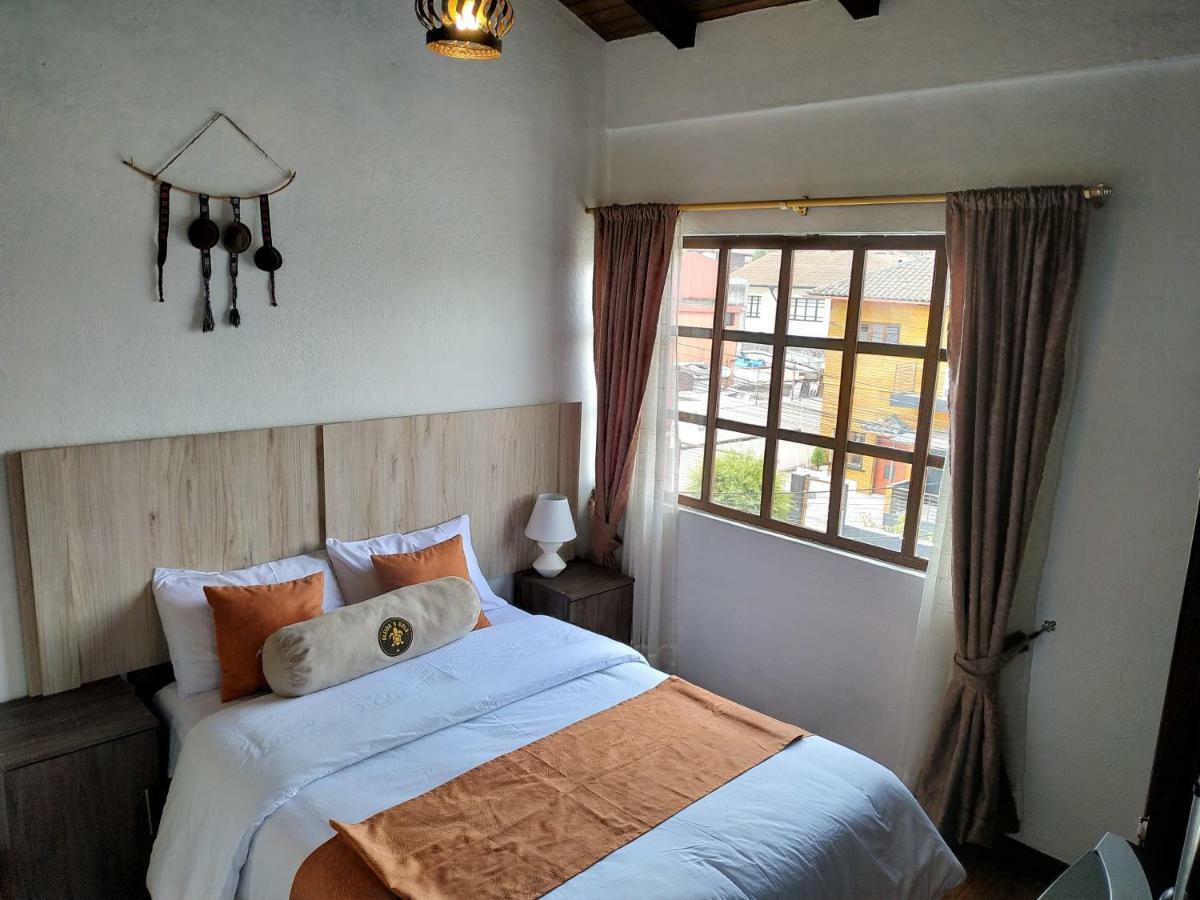 Aleida'S Hostal Puembo Zewnętrze zdjęcie